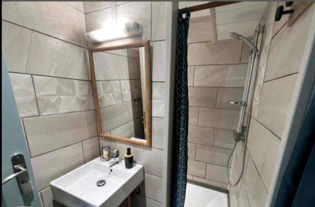 Hotel Le Ruisseau Saint-Paul Esterno foto